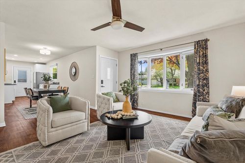 W67N408 Grant Avenue, Cedarburg, WI, 53012 | Card Image