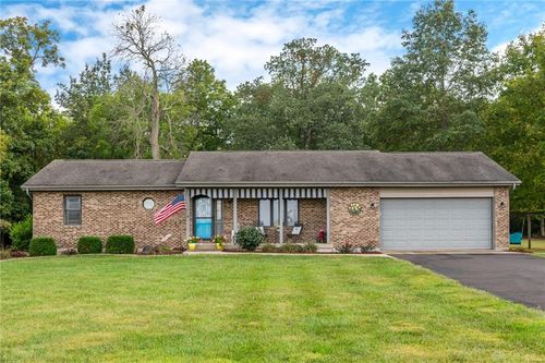 10860 Farmersville W Carrol Rd, Germantown, OH, 45327-8525 | Card Image