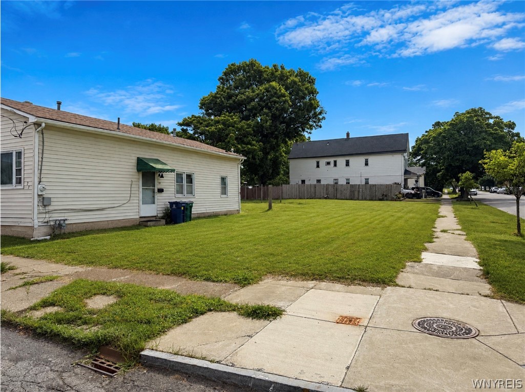Land in Buffalo