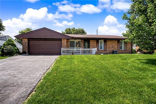 240 Orchard Hill Dr, West Carrollton, OH, 45449-2233 | Card Image