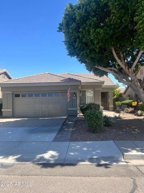 1381 W Armstrong Way, Chandler, AZ, 85286-6920 | Card Image