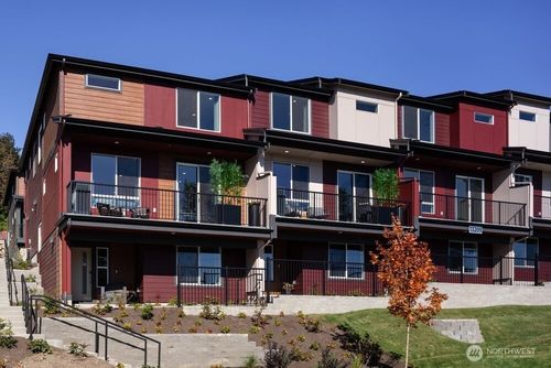 d-13209 Ne 127th Ct, Kirkland, WA, 98034 | Card Image