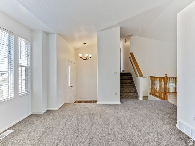 5422 4175, House other with 4 bedrooms, 2 bathrooms and 6 parking in Roy UT | Image 6