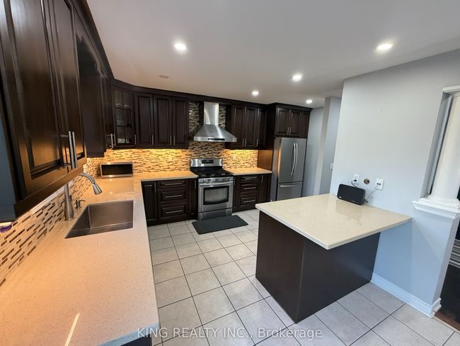 21 - 21 Eastview Gate, House attached with 4 bedrooms, 4 bathrooms and 2 parking in Brampton ON | Image 10