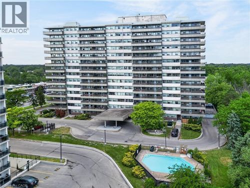 1201-215 Glenridge Avenue, St. Catharines, ON, L2T3J7 | Card Image