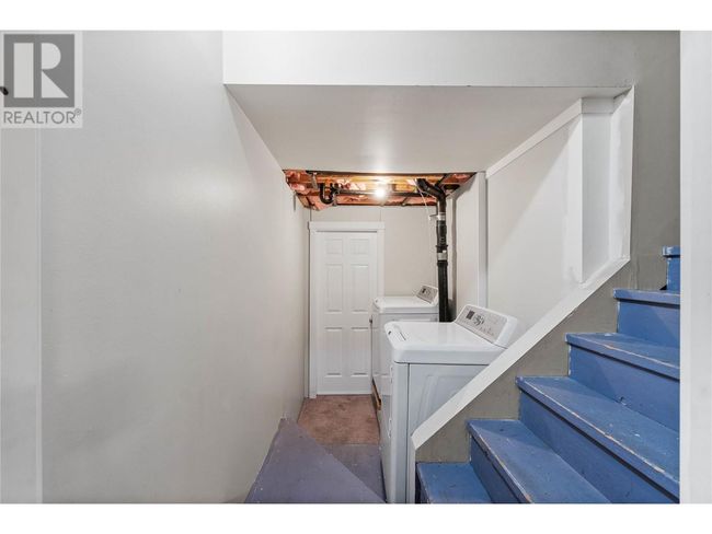416 Waddington Dr, Home with 4 bedrooms, 2 bathrooms and null parking in Kamloops BC | Image 25