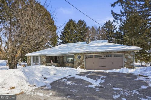 3528 Baltimore Pike, HANOVER, PA, 17331-8106 | Card Image