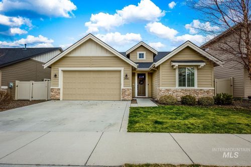 3440 E Girdner Dr, Meridian, ID, 83642-2443 | Card Image