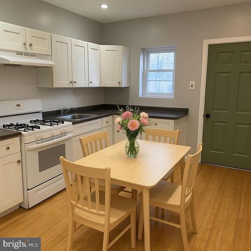 524 N Paxon St, PHILADELPHIA, PA, 19131-5110 | Card Image