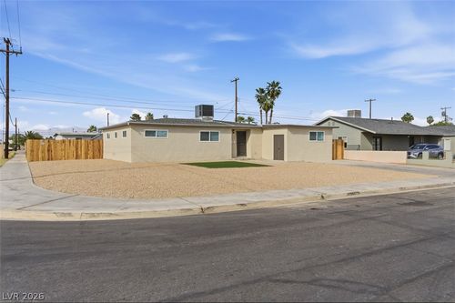 5912 Idle Ave, Las Vegas, NV, 89107-3644 | Card Image