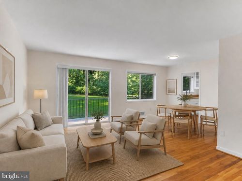 202-10524 Weymouth St, BETHESDA, MD, 20814-4257 | Card Image