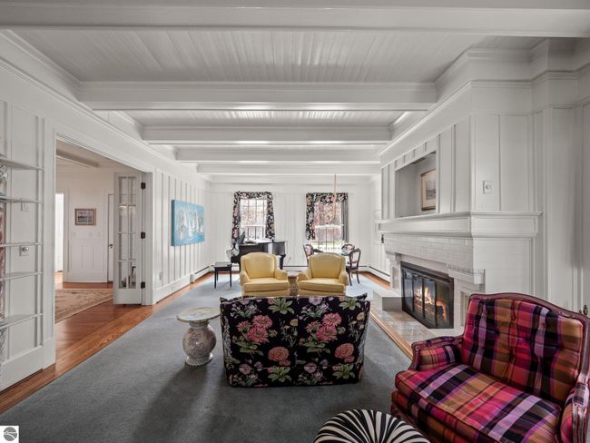 431 Michigan Ave, House other with 10 bedrooms, 7 bathrooms and null parking in Charlevoix MI | Image 15
