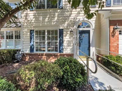 6013 Eagles Crest Drive, Townhouse with 3 bedrooms, 2 bathrooms and null parking in Chesterfield VA | Image 1