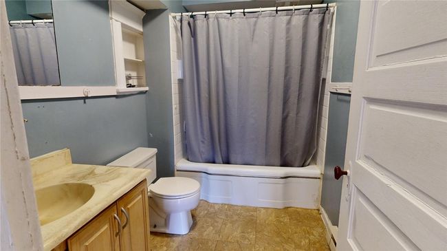 1010 W Main St, Home with 0 bedrooms, 0 bathrooms and null parking in Decatur IL | Image 6