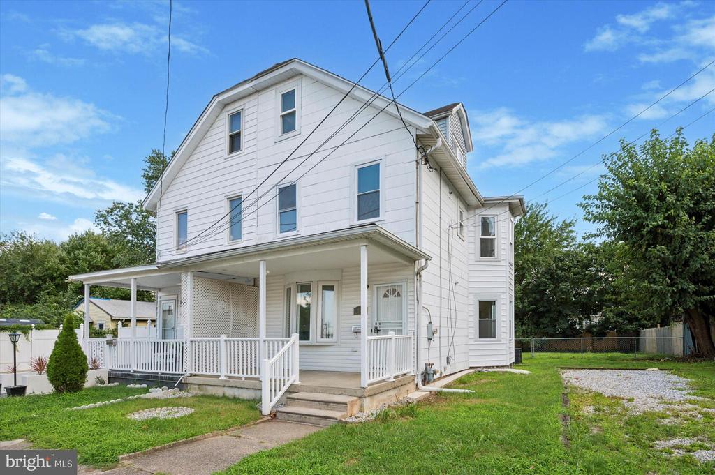 Seminole St, Essington, PA 19029