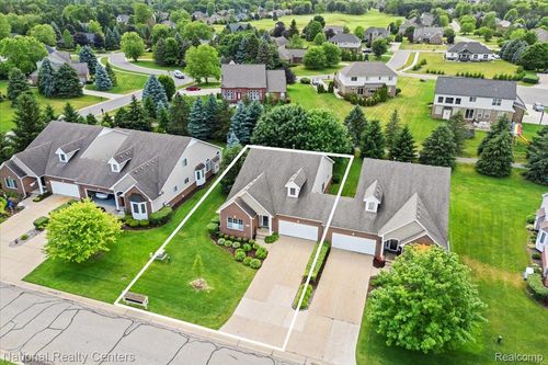 332 Asbury Ct, Highland, MI, 48357-4789 | Card Image