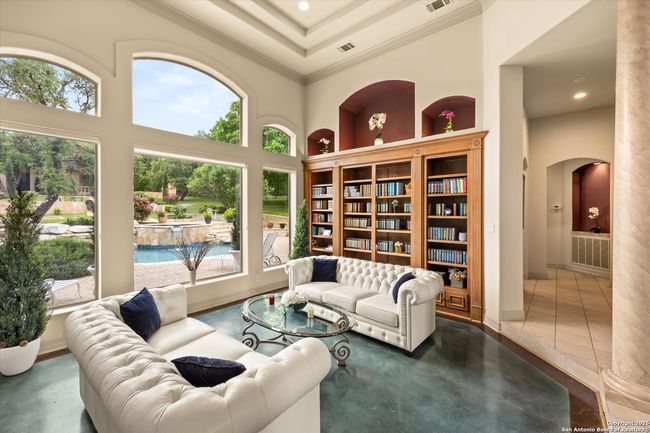 8608 Willow Wind Dr, House other with 4 bedrooms, 5 bathrooms and null parking in Fair Oaks Ranch TX | Image 8