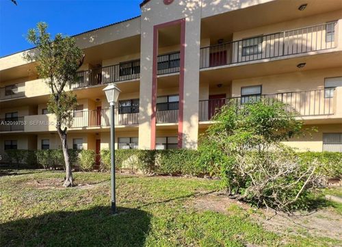 206-3410 Foxcroft Rd, Miramar, FL, 33025-4156 | Card Image