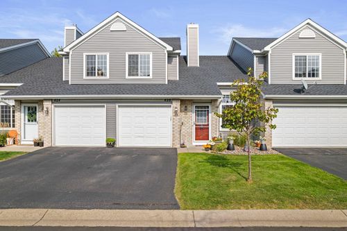 420 Monk Ct, Chanhassen, MN, 55317-7708 | Card Image