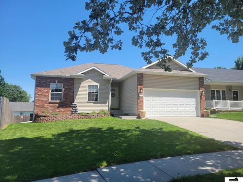 2014 Chloe Ln, Lincoln, NE, 68512-9472 | Card Image
