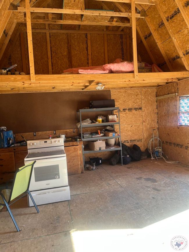 3873 Fm 249 E, House other with 2 bedrooms, 2 bathrooms and null parking in Bloomburg TX | Image 22