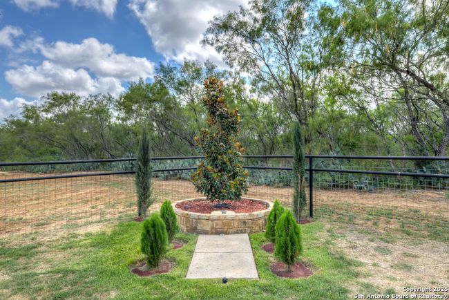 21151 Hickman Rd, House other with 3 bedrooms, 4 bathrooms and null parking in Von Ormy TX | Image 39