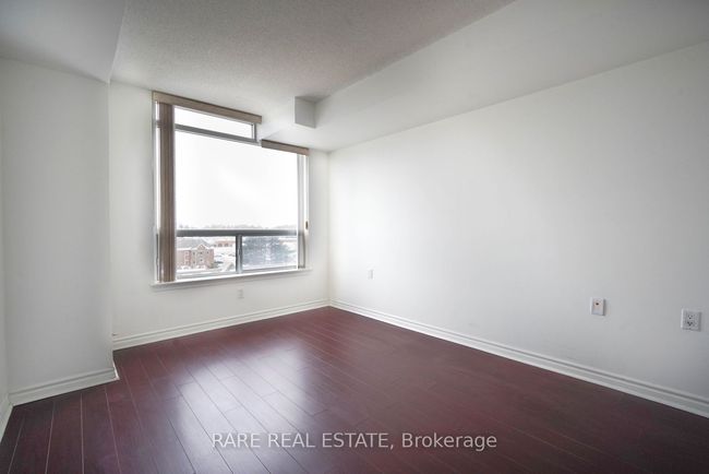 807 - 9015 Leslie St, Condo with 2 bedrooms, 1 bathrooms and 1 parking in Richmond Hill ON | Image 6