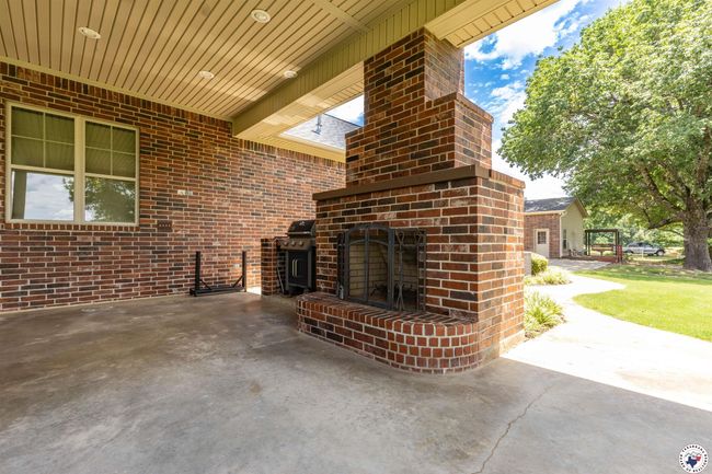 2011 N State Highway 8, House other with 3 bedrooms, 4 bathrooms and null parking in New Boston TX | Image 27
