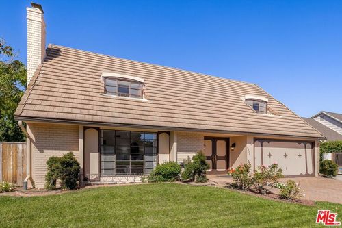 6236 Cumberland Dr, Goleta, CA, 93117-1644 | Card Image