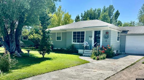 736 S 13th St, Worland, WY, 82401-4014 | Card Image