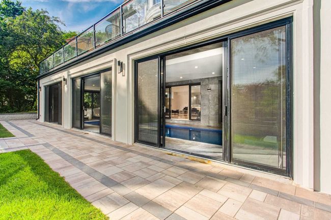 8 Cavalier Cres, House other with 5 bedrooms, 8 bathrooms and 11 parking in Thornhill ON | Image 9