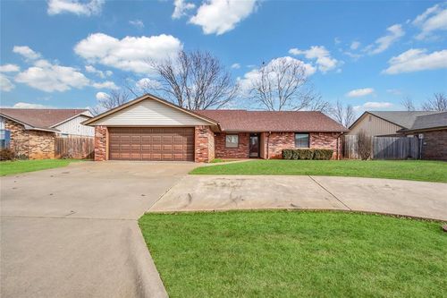 231 Shale Crst, Clinton, OK, 73601-3144 | Card Image
