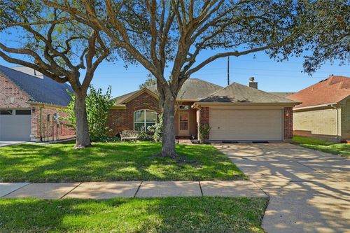 6806 Oakleaf Trail Ln, Richmond, TX, 77407-8538 | Card Image