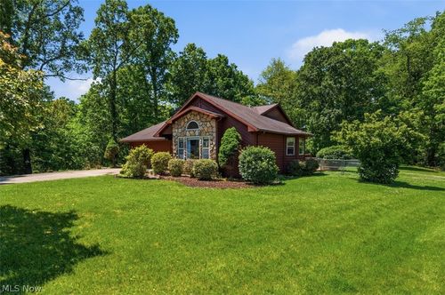 180 Harvest Run Road, Marietta, OH, 45750 | Card Image