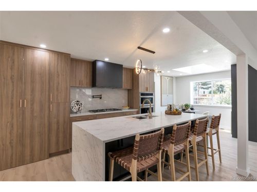 4055 S Niagara Way, Denver, CO, 80237-2004 | Card Image