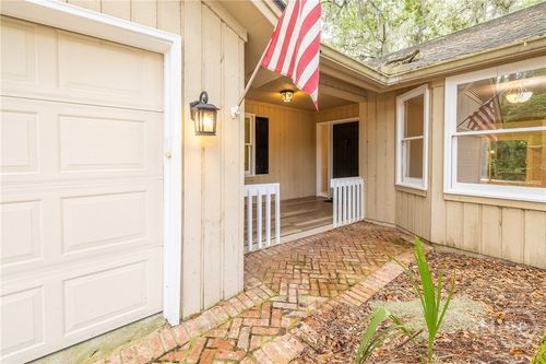 12 Lanyard Ct, Savannah, GA, 31411-1709 | Card Image
