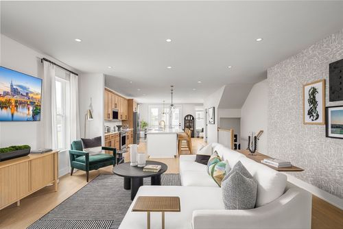 824 42nd Ave N, Nashville, TN, 37209-2314 | Card Image