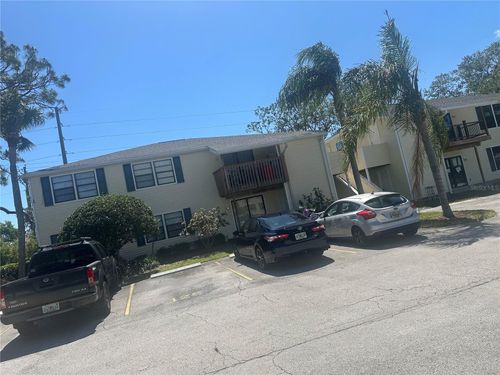 g-140 Hunter Lake Dr, OLDSMAR, FL, 34677-4576 | Card Image