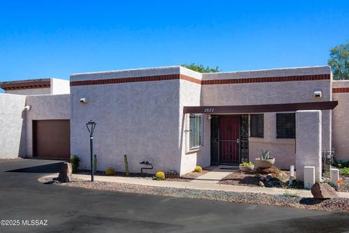 2877 E Weymouth Cir, Tucson, AZ, 85716-1271 | Card Image
