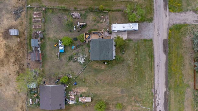 126 3 St, House other with 5 bedrooms, 2 bathrooms and 4 parking in Stirling AB | Image 39