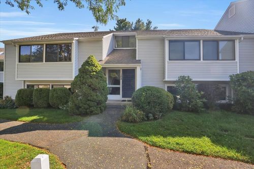 apt-b-102 Brookwood Dr, Rocky Hill, CT, 06067-2706 | Card Image