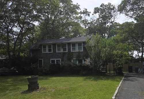 57 Hazelwood Ave, Westhampton Beach, NY, 11978-1403 | Card Image