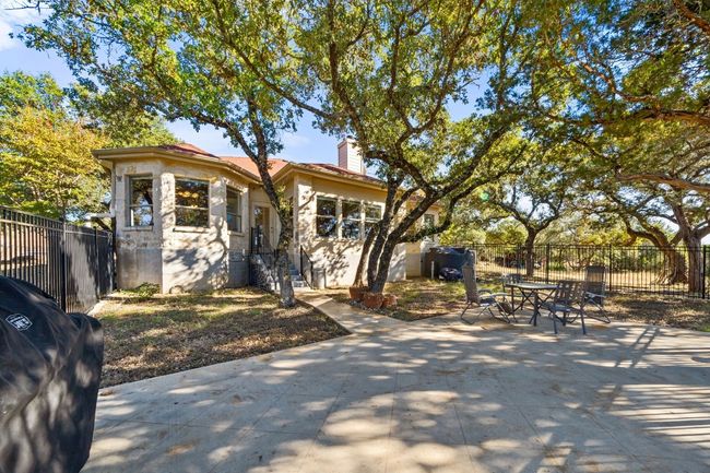 116 Grey Fox Ln, House other with 3 bedrooms, 2 bathrooms and 6 parking in Bertram TX | Image 24