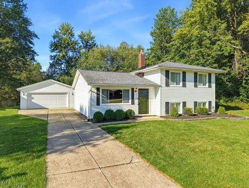 14924 Carol Drive, Maple Heights, OH, 44137 | Card Image