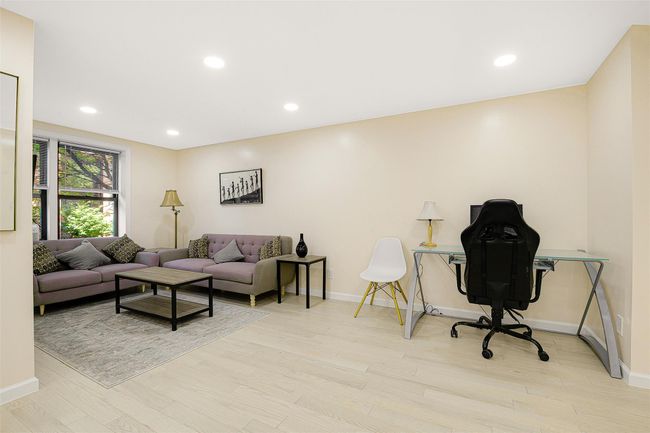 APT-1D - 72 110 Th St, Home with 3 bedrooms, 2 bathrooms and null parking in Forest Hills NY | Image 8