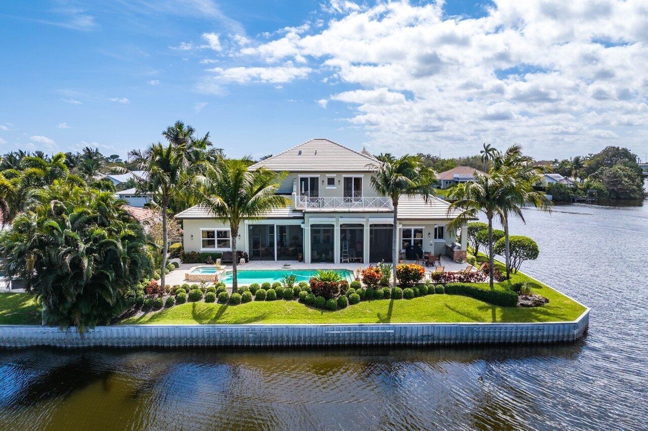 Lake Shore Dr, Delray Beach, FL 33444