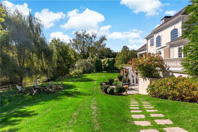 6 Austin Pl, House other with 5 bedrooms, 6 bathrooms and 2 parking in Briarcliff Manor NY | Image 31