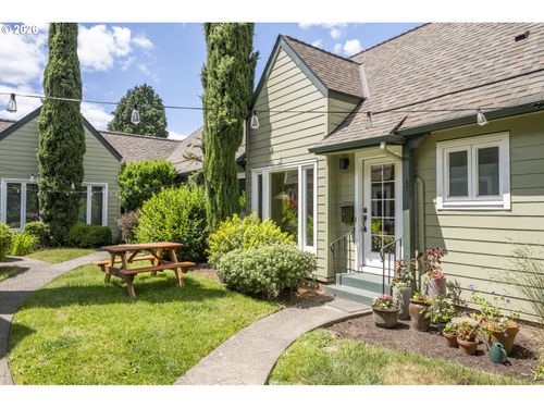 4-1411 Se 30th Ave, Portland, OR, 97214 | Card Image