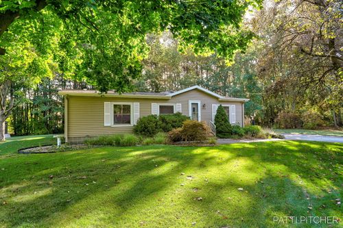 14128 Luckett Ln, Grand Haven, MI, 49417-9527 | Card Image