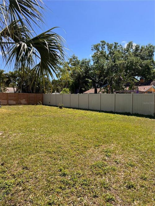 2639 Upton St S, GULFPORT, FL, 33711-3637 | Card Image